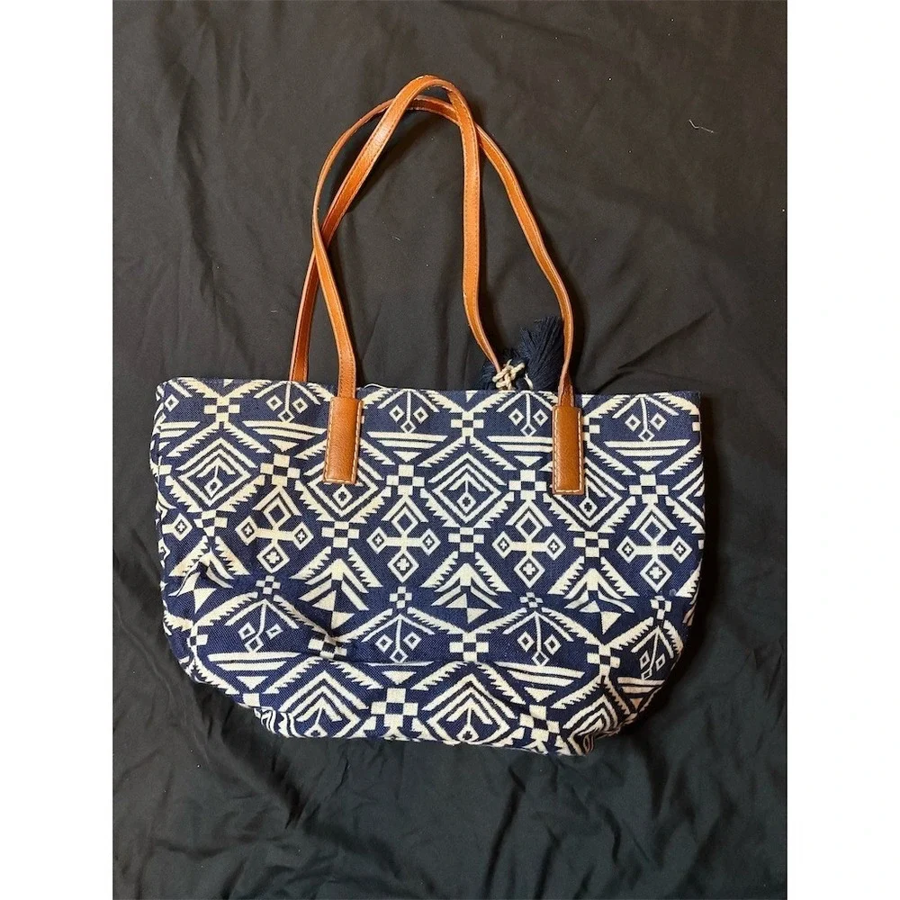 Petunia Pickle Bottom Tote Bag Womens Large Blue Aztec Tassel Work Travel boho‎